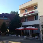 Hotel Te Sadiku 3*