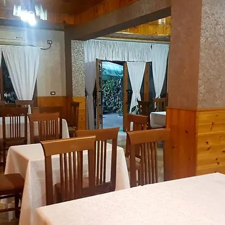 Te Sadiku فندق