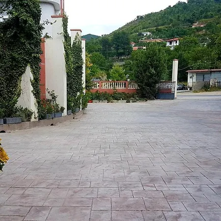 Hotel Te Sadiku Gramsh