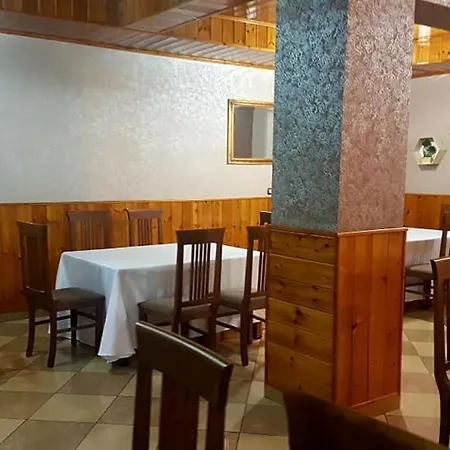 Hotel Te Sadiku 3*
