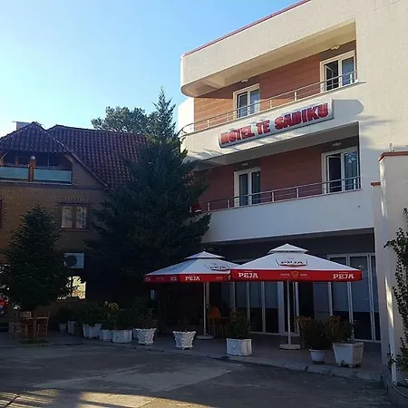 Ξενοδοχείο Te Sadiku 3*