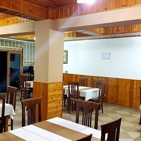 Hotel Te Sadiku 3*